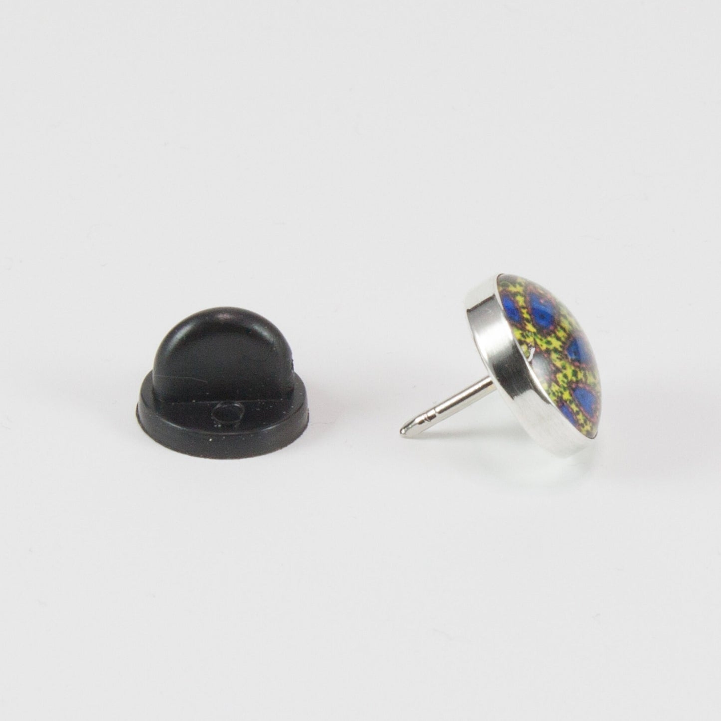 12MM pattern pin/brooch set in sterling silver steel pin rubber back