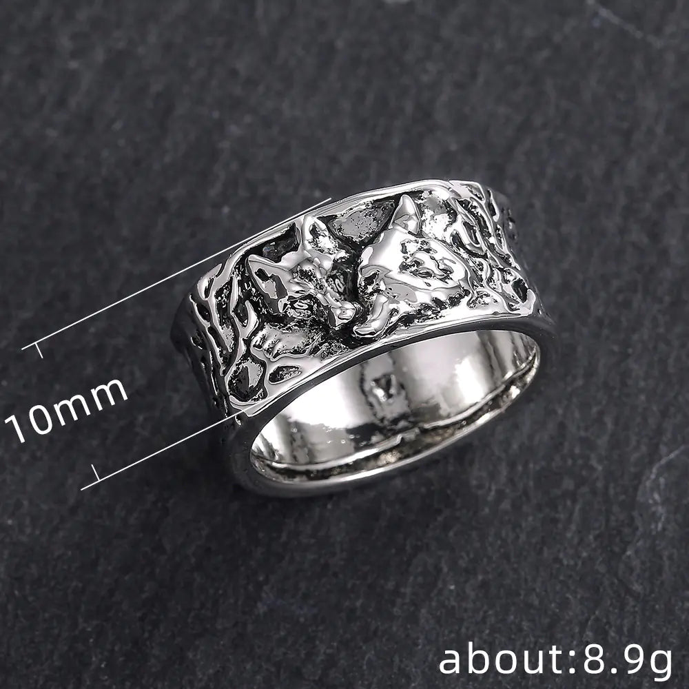 Vintage Wolf Pattern Alloy Ring for Men and Women