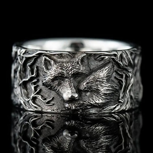 Vintage Wolf Pattern Alloy Ring for Men and Women